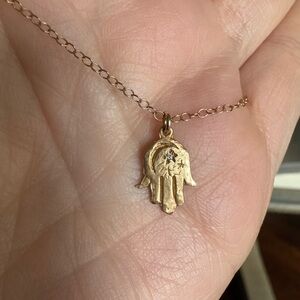 NWOT Victoria Cunningham Hamsa Crescent Moon Necklace